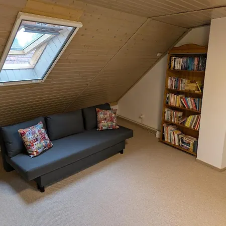 A Bejárat Apartamento Balatonhenye