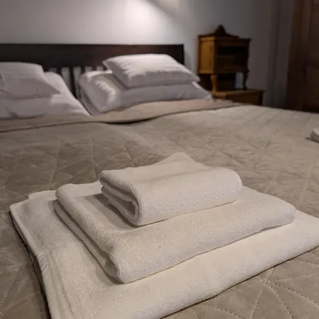 A Bejárat Balatonhenye