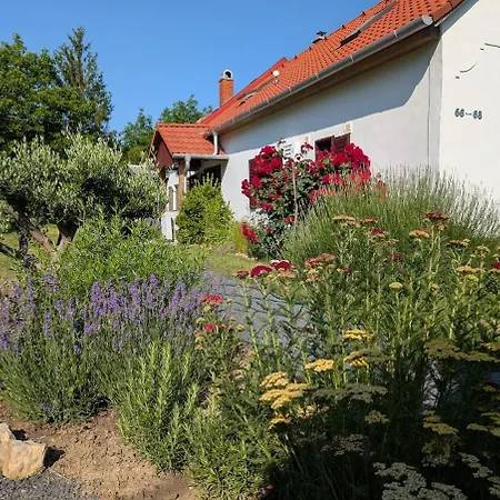 A Bejárat Apartamento