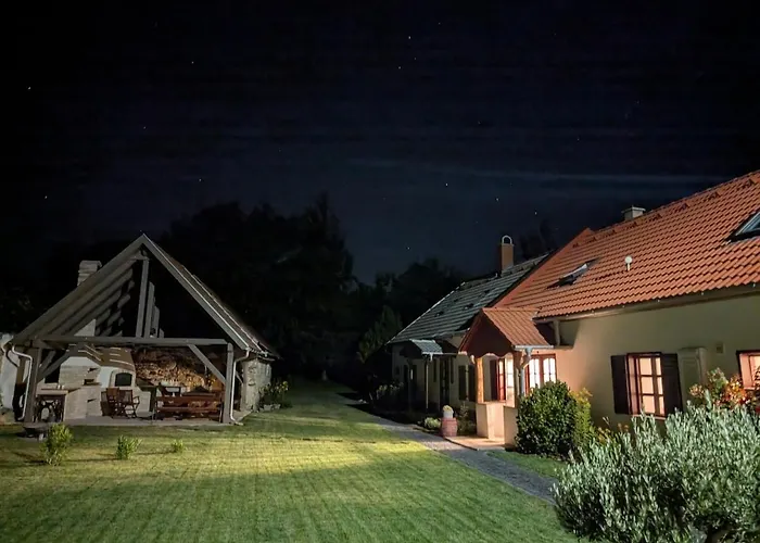 A Bejarat Vendeghaz Lägenhet